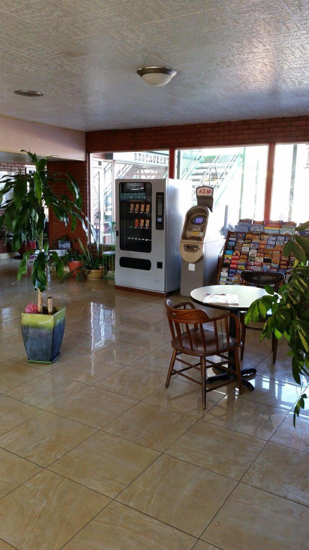 Western Motor Inn Denver Bagian luar foto