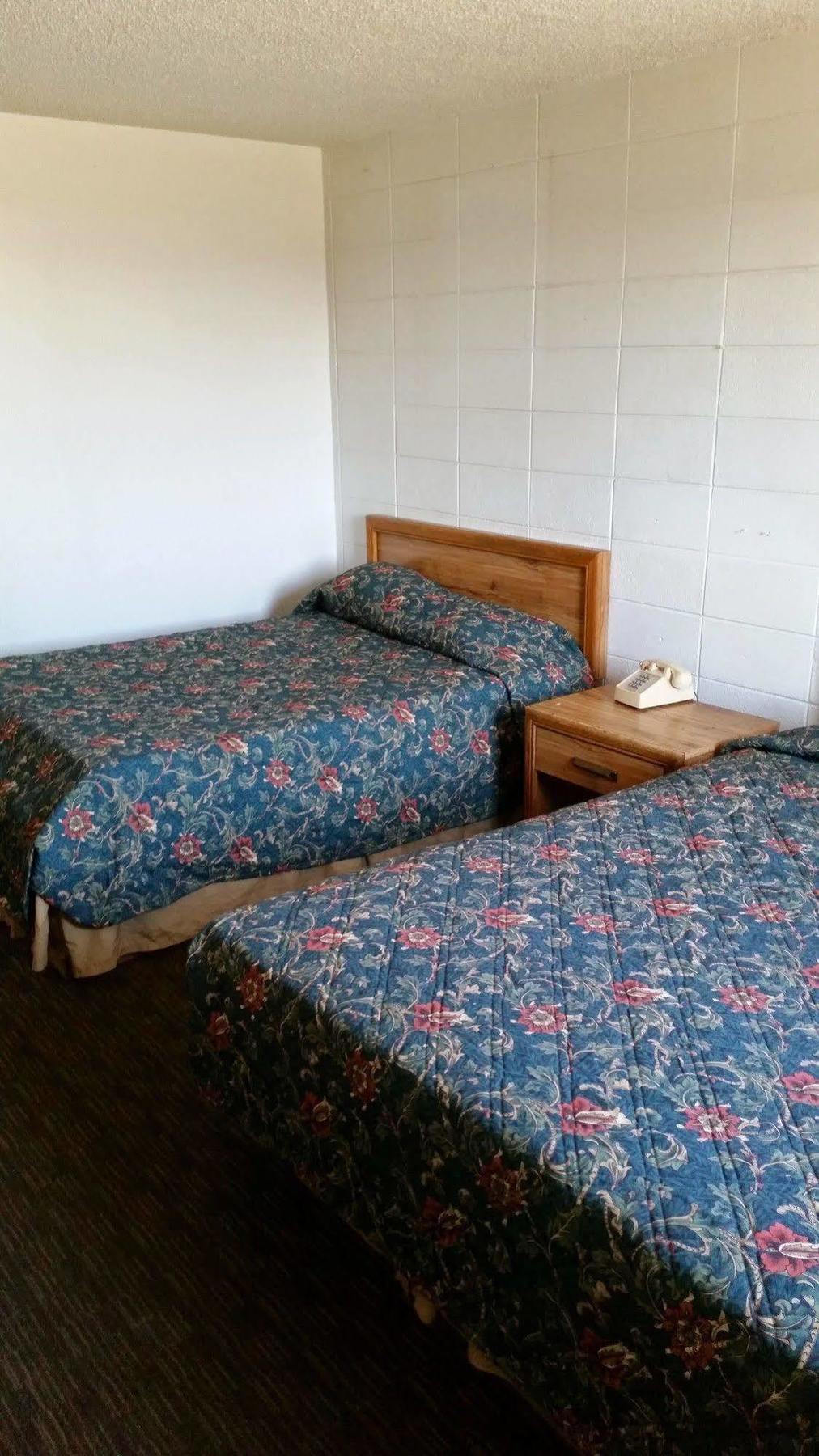 Western Motor Inn Denver Bagian luar foto